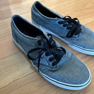 Men’s vans size 10